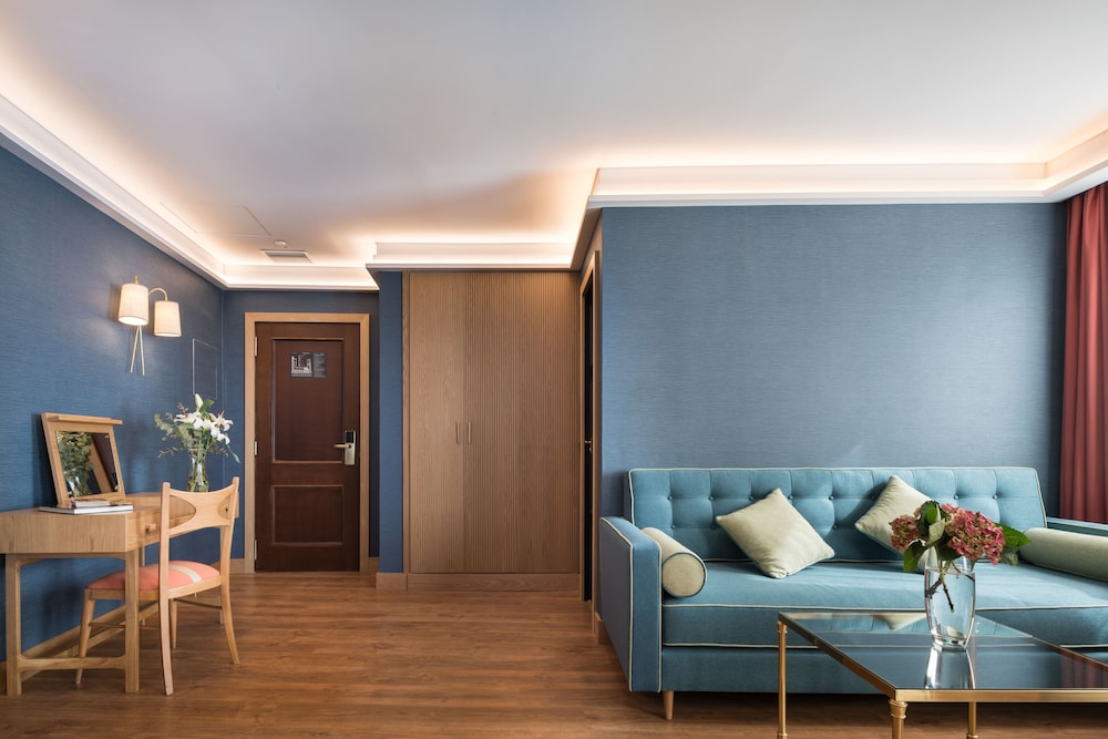Hotel Principe Pio