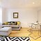 JOIVY Charming 1-Bed Home W/Patio Nearby The Castle