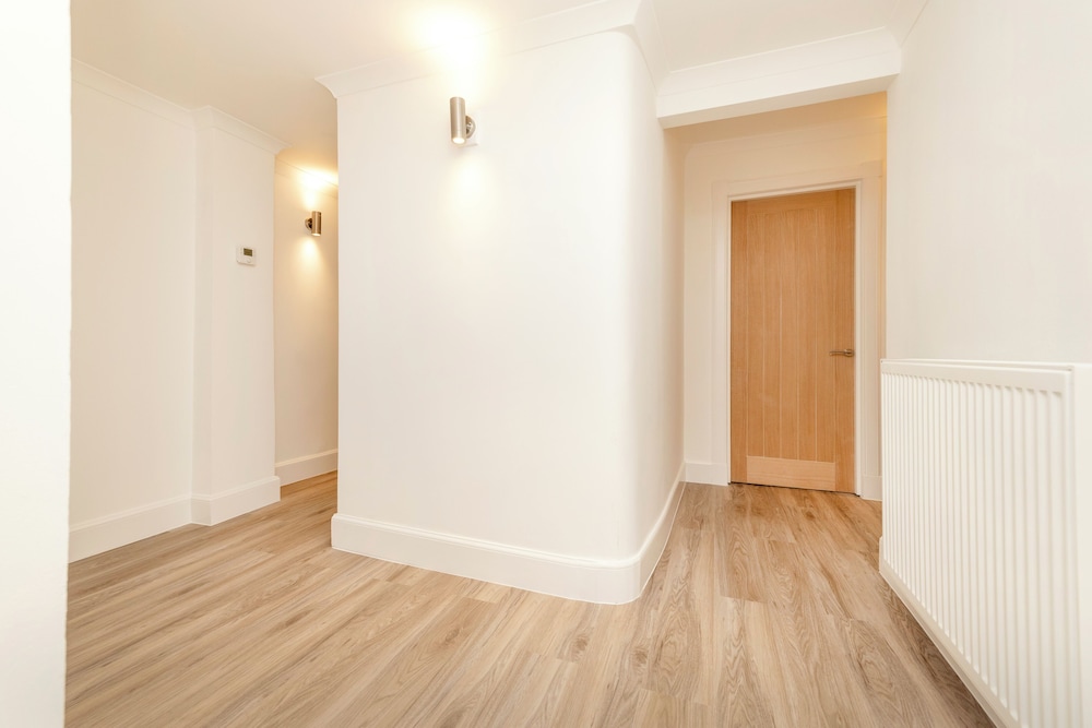 JOIVY 3BR Flat in Haymarket with Free Parking