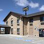 New Victorian Inn and Suites