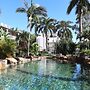 Colonial Palms Motor Inn