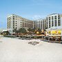 Sandpearl Resort