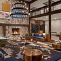 Valley River Inn