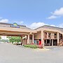 Days Inn by Wyndham Wilson