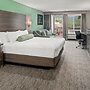 Yosemite Southgate Hotel & Suites