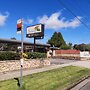 Avenue Motel