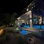 Seaview Beach Hotel