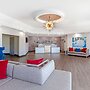 Best Western Summit Inn