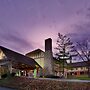 Holiday Inn St. Louis West Six Flags by IHG
