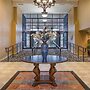 Arlington Court Suites, a Clarion Collection Hotel