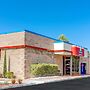 Days Inn by Wyndham Bradenton - Near the Gulf
