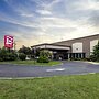 Red Roof Inn PLUS+ Woodbridge - Carteret