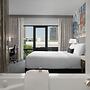Hotel 43