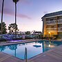 Dana Point Marina Inn
