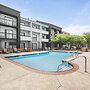 Super 8 by Wyndham Dallas Love Field Airport