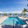 Pines & Palms Resort
