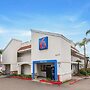 Motel 6 Carlsbad, CA - Near Legoland