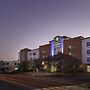 Holiday Inn Express Suites Belmont by IHG