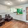 HomeTowne Studios by Red Roof Spokane - Valley