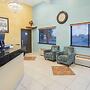 Super 8 by Wyndham Normal Bloomington