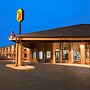 Super 8 by Wyndham Green Bay I-43 Bus. Park