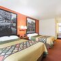 Super 8 by Wyndham San Antonio at I-10