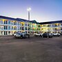 HomeTowne Studios By Red Roof Colorado Springs - Airport