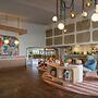 The Luce, St. Pete Beach, a Tribute Portfolio Hotel