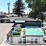 Townhouse Motor Inn