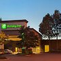 Holiday Inn Airport - Portland by IHG