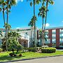 Holiday Inn Express Miami Airport Doral Area by IHG