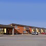 Americas Best Value Inn & Suites St. Cloud
