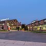 Best Western Plus Cottontree Inn