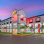 Super 8 by Wyndham Orlando Near Florida Mall