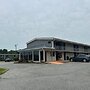 Bravo Inn Greensboro