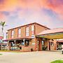 Early Australian Motor Inn