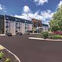 La Quinta Inn & Suites by Wyndham Salem NH