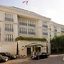 The Peninsula Beverly Hills