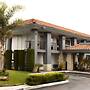 Rodeway Inn San Jose HWY-101 Tully Rd Exit