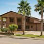 Super 8 by Wyndham Universal City