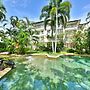 Golden Sands Beachfront Apartment Resort