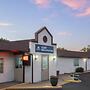 Days Inn by Wyndham Jamestown