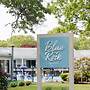 Blue Rock Resort