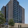 DoubleTree by Hilton Pointe Claire Montreal Airport West