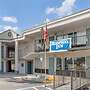Rodeway Inn Orange Park - Jacksonville near Naval Air Station