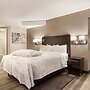Red Roof Inn PLUS+ & Suites Erie