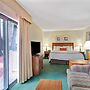 Residences at Daniel Webster