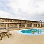 Oyo Hotel San Antonio Lackland AFB/Seaworld Hwy 90 W