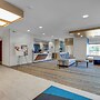 Holiday Inn Express Hotel & Suites Portland-Jantzen Beach by IHG
