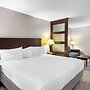 Best Western Oswego Hotel